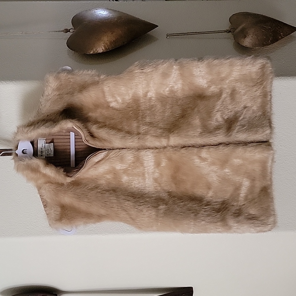 Kikit Studio Maurice Sasson Tan Faux Fur Zip Vest with Ribbed Knit Back size L